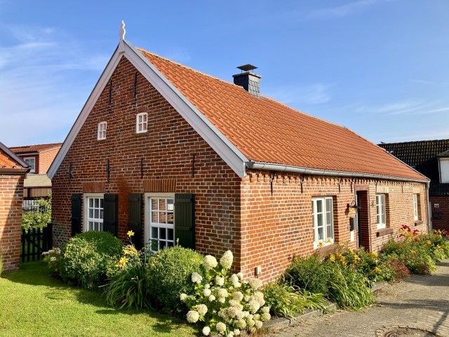 Fassade und Eingang 