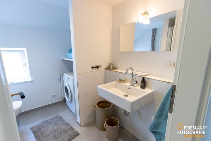 Bad mit bodengleicher Dusche 