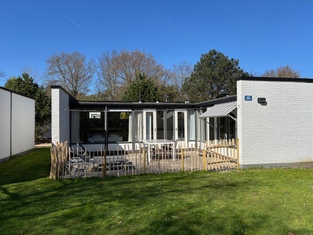 Ferienhaus am Meer mit eingezäunter Garten