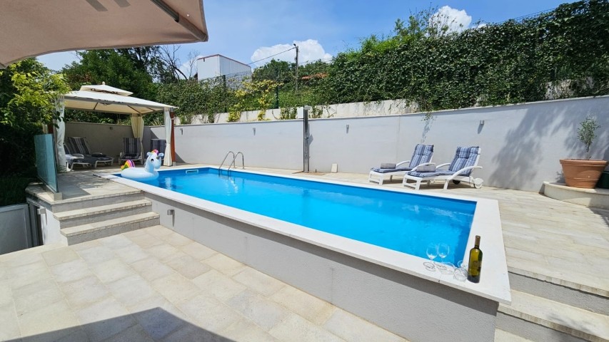 Poolbereich