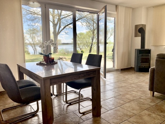 Asublick auf die Müritz vom Essbereich
