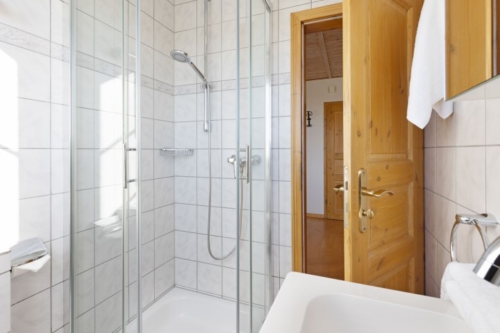 Badezimmer eins