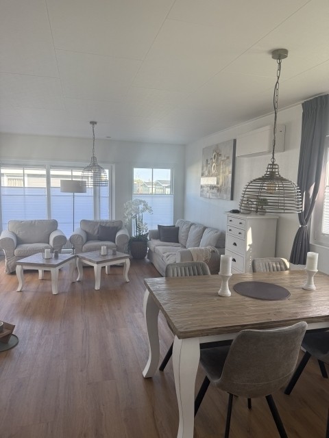 Wohn/Esszimmer