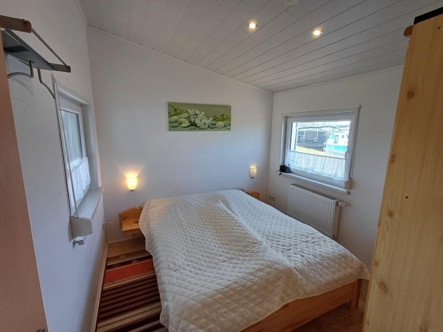 Schlafzimmer 160 Bett