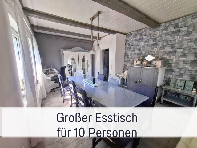 Wohn-/Eßzimmer 