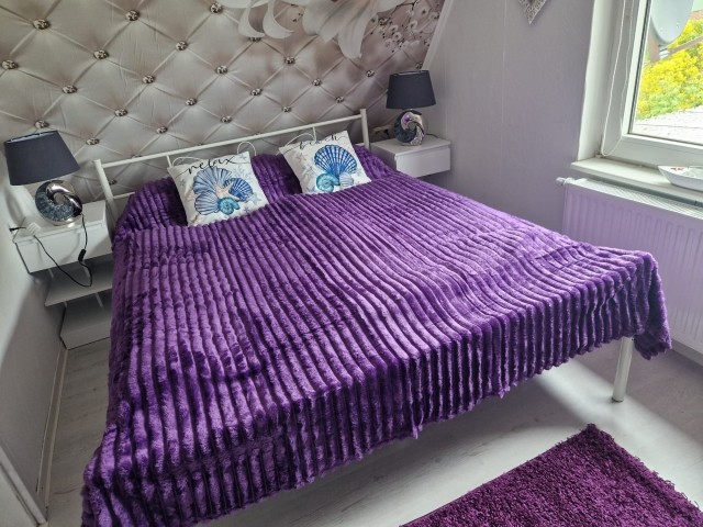 Schlafzimmer 1   160 x 200