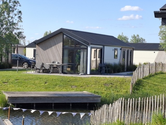 liegt nahe der wunderschönen Stadt Kampen
