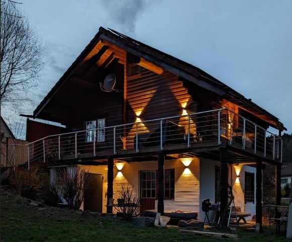 das Ferienhaus in Dunkelheit