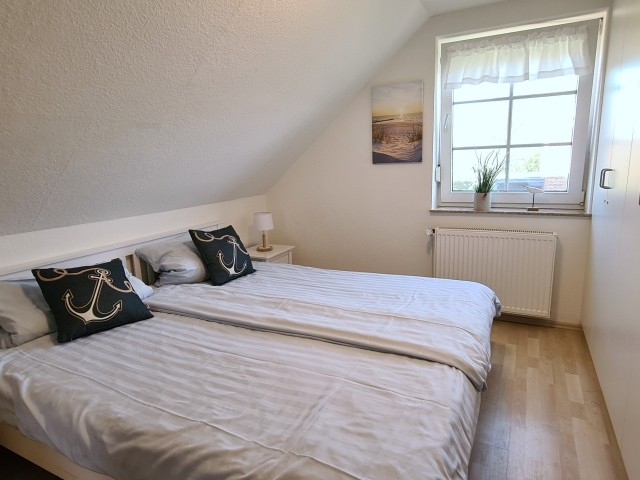 Alle Schlafräume mit Fliegengittern und Jalousien