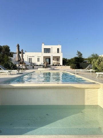 Infinity Pool 