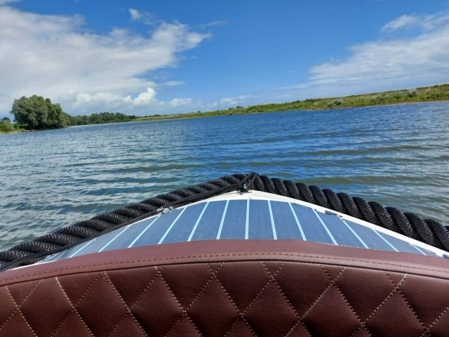 mit dem Motorboot sind ein Highlight