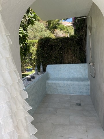 OUTDOOR-Bad 