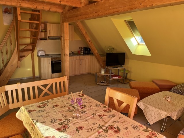 Blick von Essecke zur Wohnküche