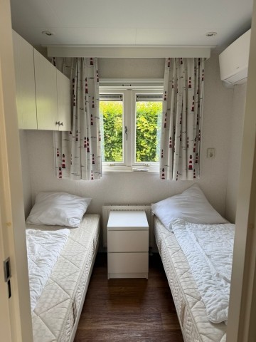 2. Schlafzimmer