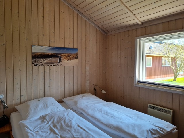 Schlafzimmer mit Doppelbett