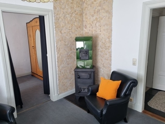 Kachelofen im Wohnzimmer