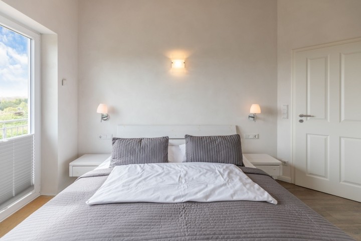 Schlafzimmer mit Doppelbett- 2 Schlafzimmer mit Doppelbett- 2