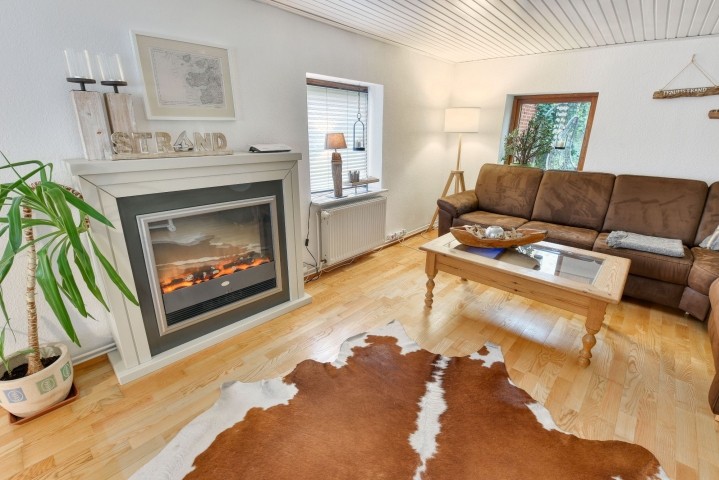 Sofaecke mit Kaminofen (Elektro)
