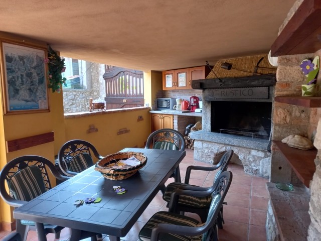 Grill und Sommerküche