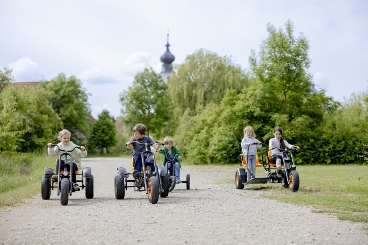 Großer Fuhrpark