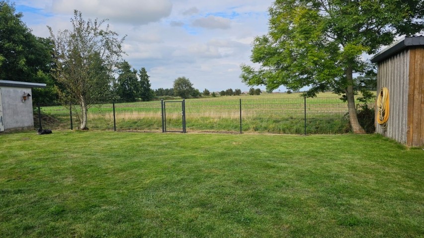 Eingezäunter Garten 