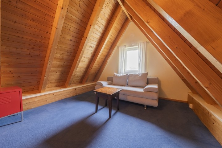 Reetdachhaus Kranich - Spitzboden mit Aufbettung Reetdachhaus Kranich - Spitzboden mit Aufbettung