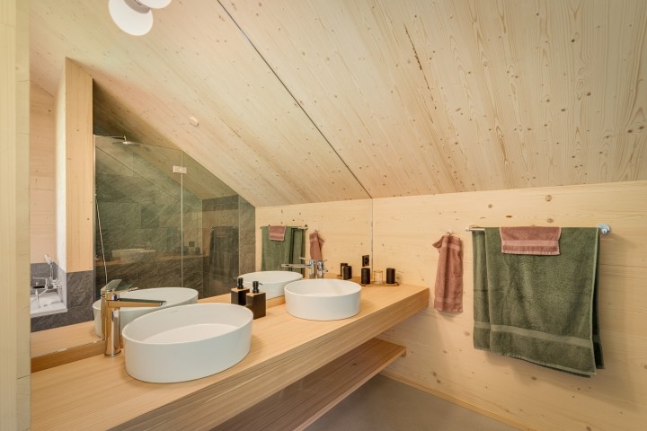 Badezimmer DG - Waschbecken