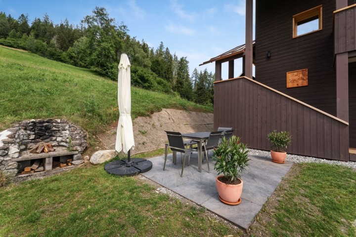 Aussensitzplatz für Grillabende 