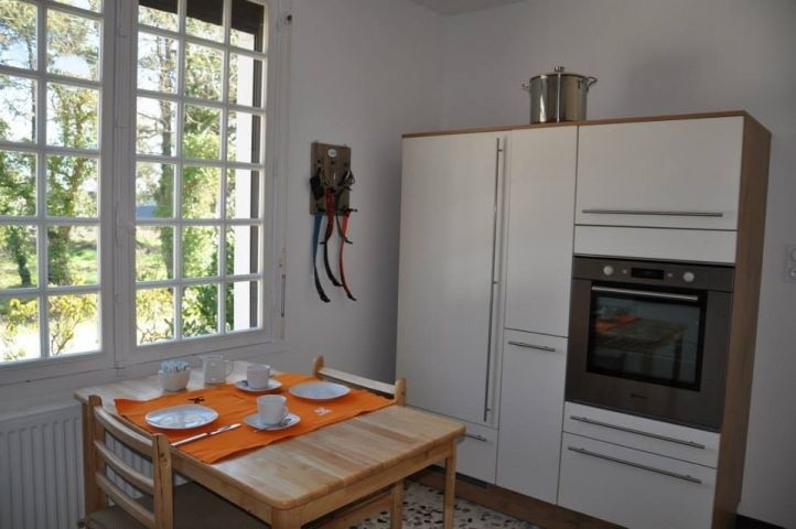 Küche mit Essbereich