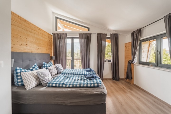 Schlafzimmer mit Balkon