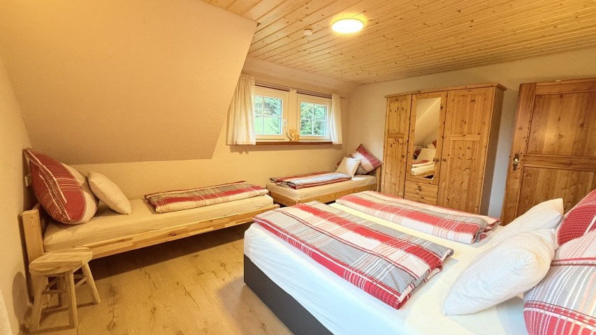 4 Bett Schlafzimmer 4 Bett Schlafzimmer