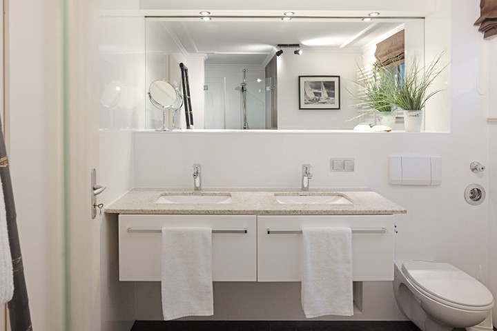Badezimmer im UG