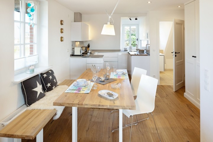 Essbereich und Küche Essbereich und Küche