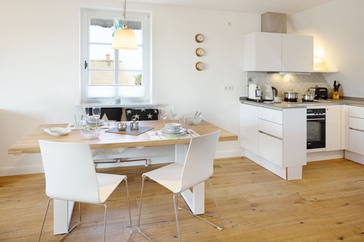 Essbereich und Küche Essbereich und Küche