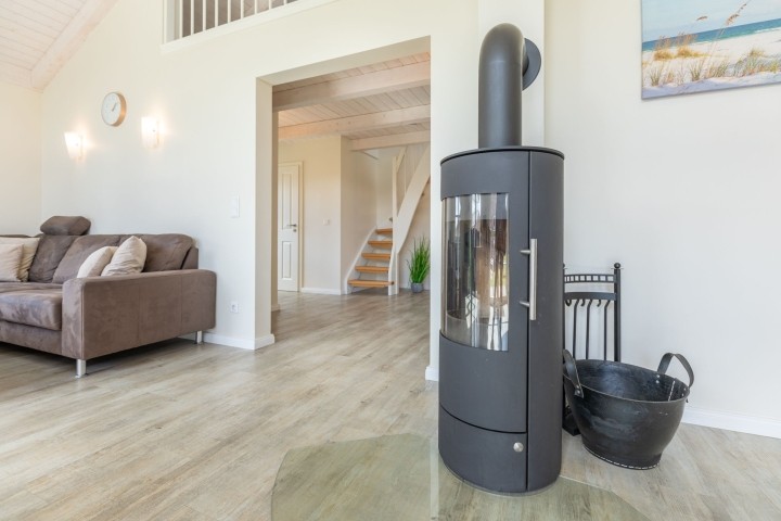 Schöner Kamin für warme Abende Schöner Kamin für warme Abende