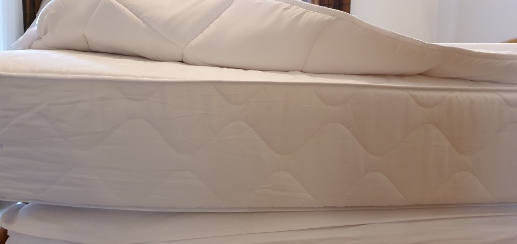 22 cm hohe Matratze