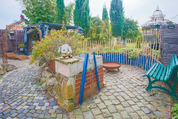 Feuerschale für gemütliche Stunden. Feuerschale für gemütliche Stunden.