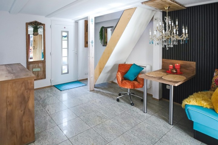 Hauseingang. Hauseingang.