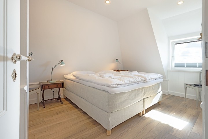 Schlafzimmer eins im OG Schlafzimmer eins im OG