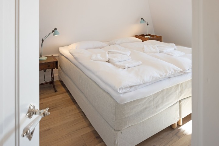 Schlafzimmer eins im OG Schlafzimmer eins im OG