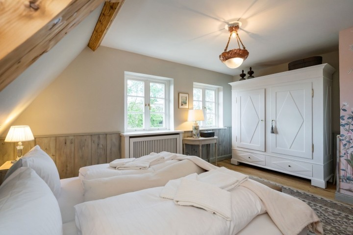 Schlafzimmer eins im OG Schlafzimmer eins im OG