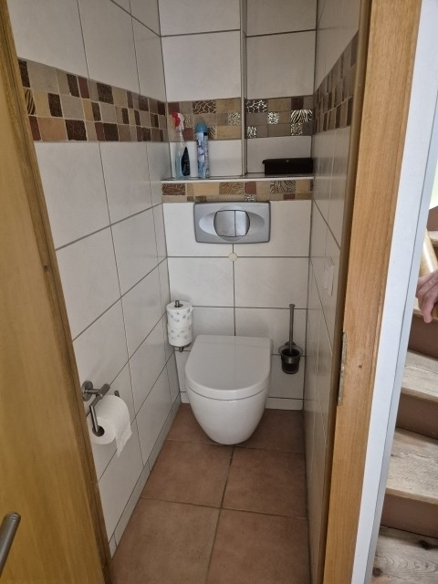 zusätzliches Gäste-WC  zusätzliches Gäste-WC