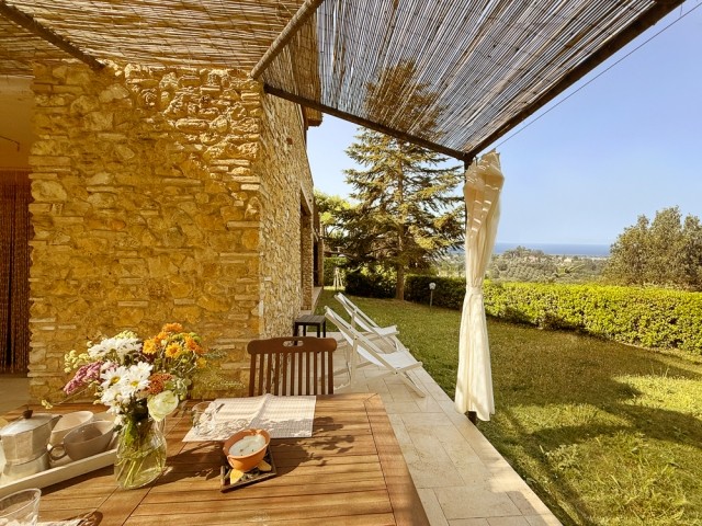 Terrasse mit Meerblick