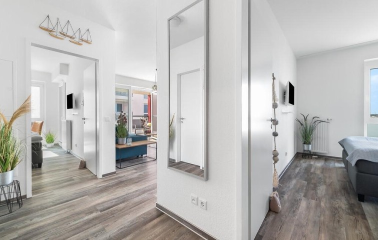 So kommen Sie herein! Direkter Wasserblick aus allen Zimmern! So kommen Sie herein! Direkter Wasserblick aus allen Zimmern!