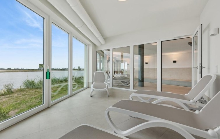 Mit separatem Ruhebereich! Mit separatem Ruhebereich!