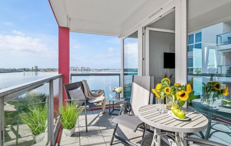 Südbalkon mit Wasserblick! Südbalkon mit Wasserblick!