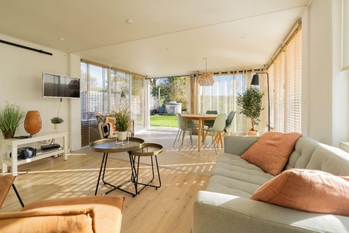 Die Komfortabler Sitzecke mit Digital TV