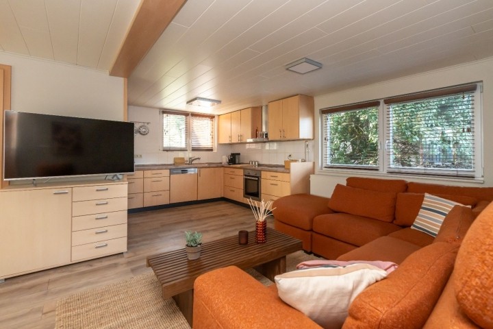 Die Sitzecke mit Digital TV