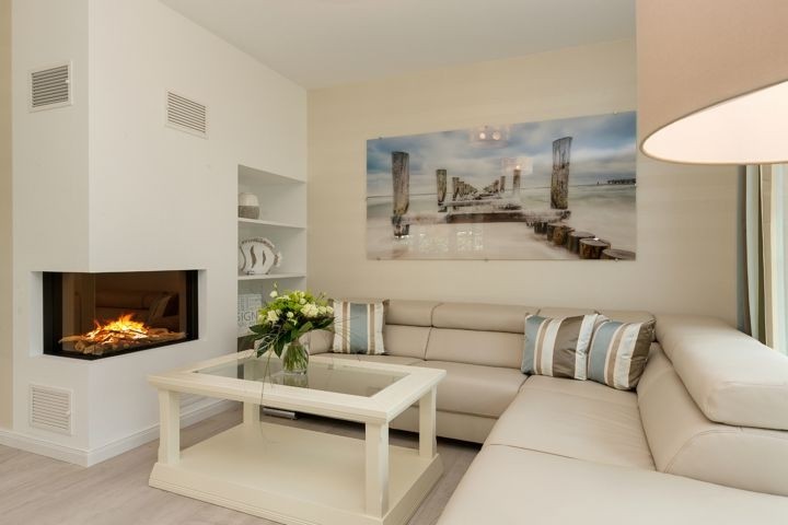 Wohnzimmer mit Gaskamin