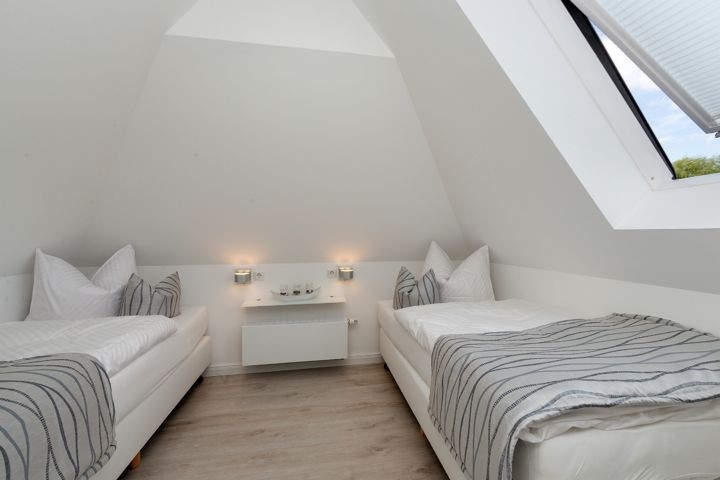 3. Schlafzimmer im DG